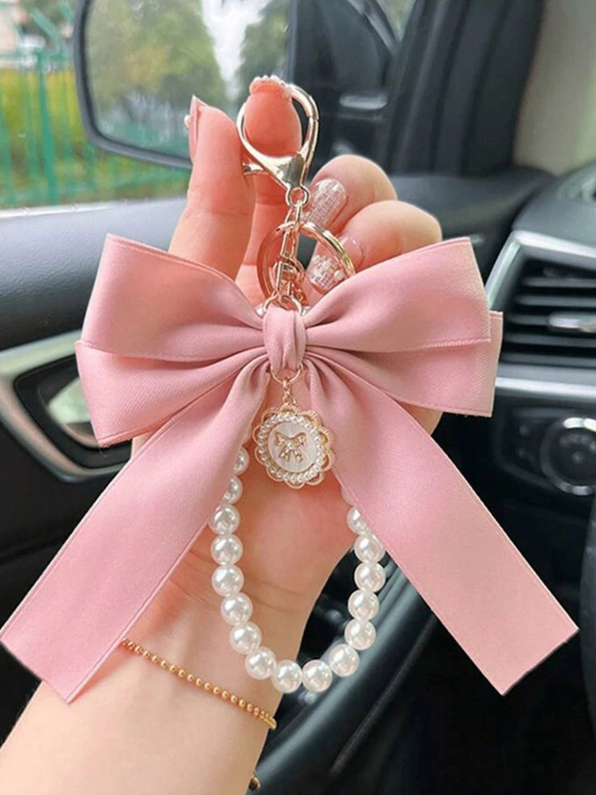 1pc Creative Fashionable Big Bow Pearl Beaded Keychain With Ribbon For Car Or Bag Decoration, Wholesale Gift