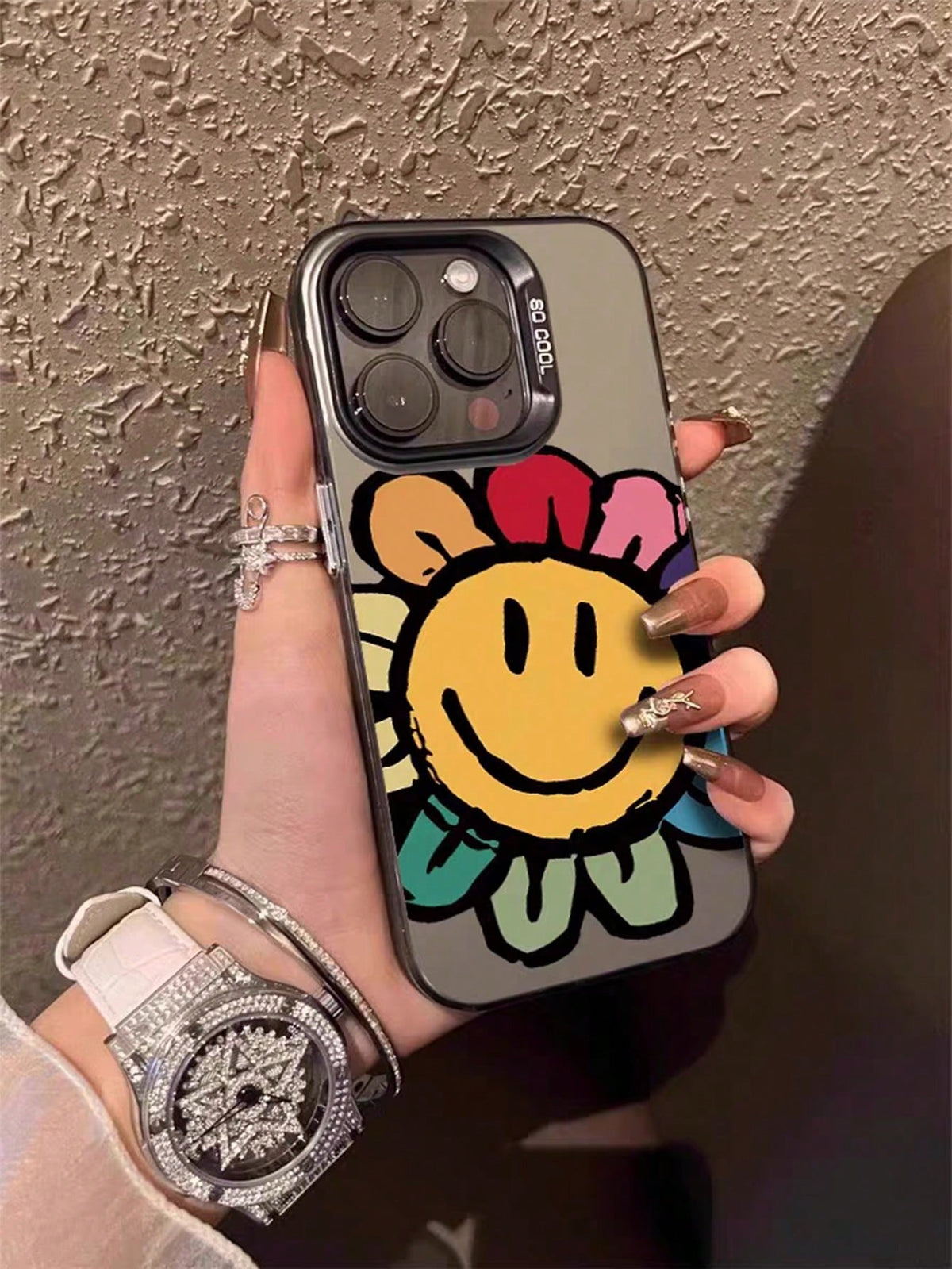 1pc Sun & Smiling Cow Pattern Shock-Absorbing Perforated Phone Case Compatible With IPhone