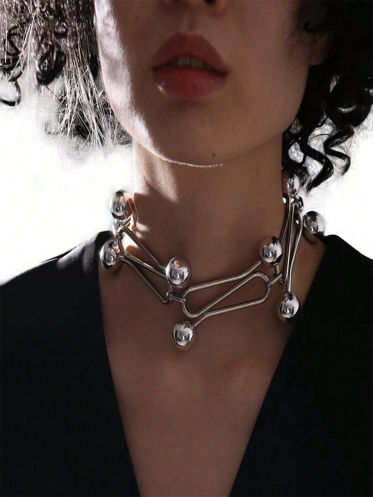 Unique Design Personality Exaggerated Decorative Metal Necklace Punk Style Futuristic Accessory