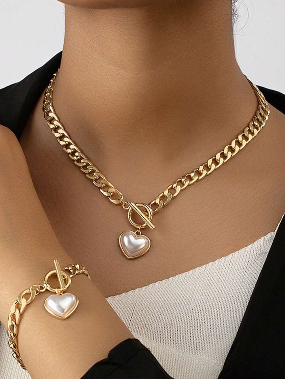 2pcs Elegant Golden Party Jewelry Set, Delicate Heart Shaped Necklace And Bracelet, Suitable For Women's Gatherings And Parties