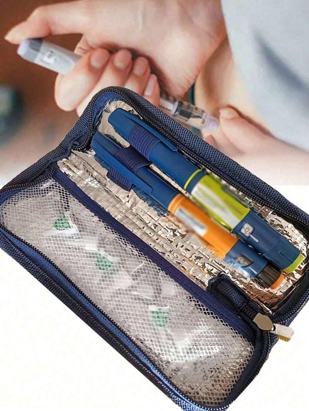 1pc Navy Blue Insulated Portable Insulin Cooler Bag -Friendly Cold Ice Pack Physical Cooler Box Lightweight Simple Zipper Carry Bag Diabetes Travel Case, Portable Medication Cooler Bag For Insulin Pen