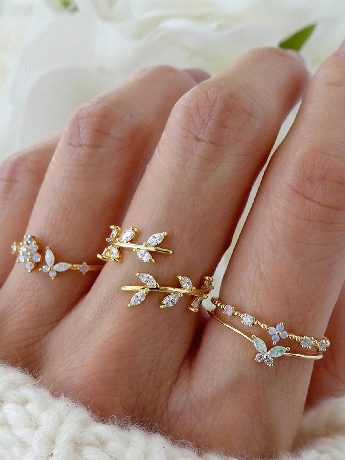 4pcs Butterfly And Wheat Fringe Diamonds Open End Ring For Women's Daily Wear