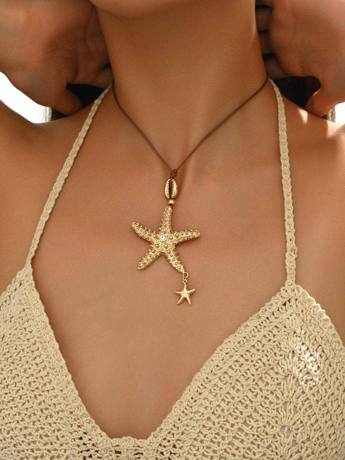 1pc Gold-Tone Fashionable Beachy Starfish Link Pendant Korean Wax String Necklace