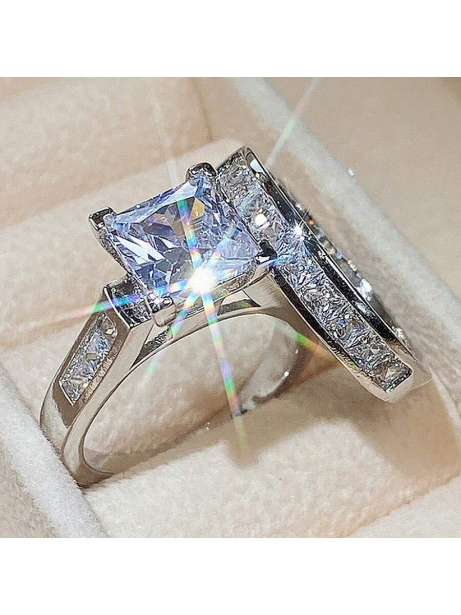 2pcs Fashionable Shiny Silver Plated Alloy Square Zirconia Decorated Ring Set, Suitable For Women's Daily Wear And Engagement Rings