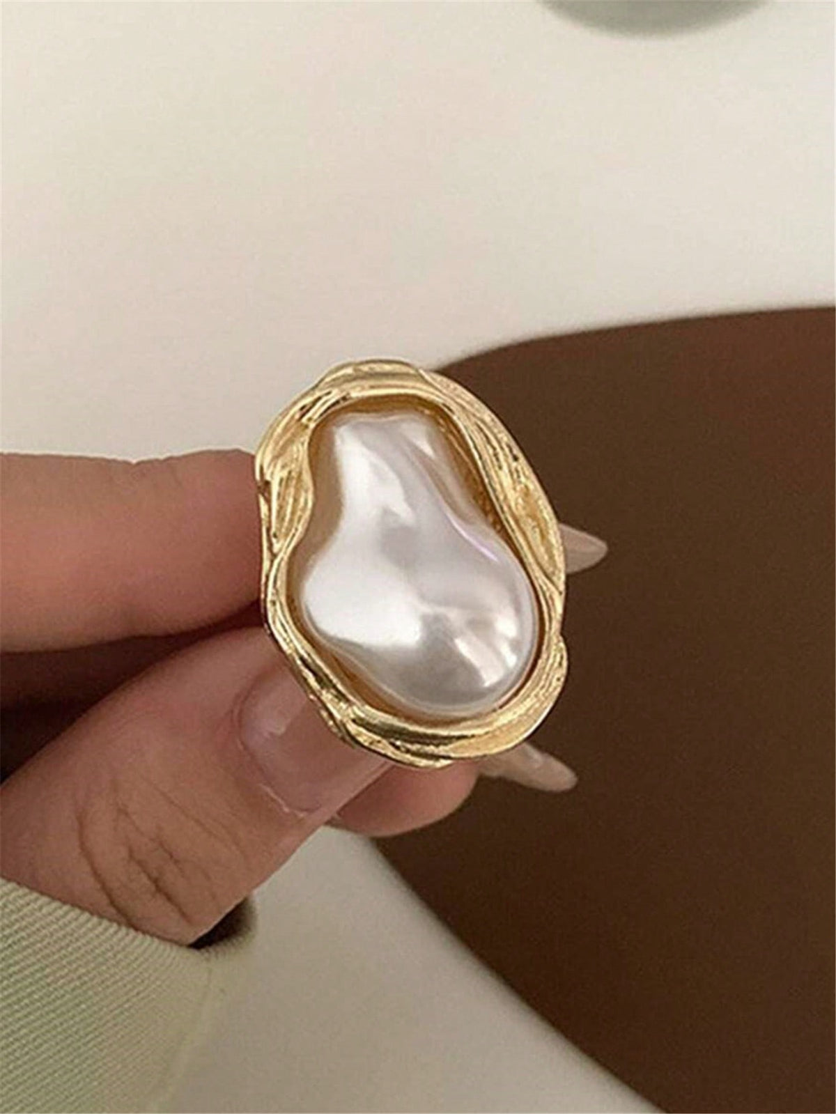 Vintage Port Wind Baroque Style Irregular Pearl Ring, Stylish And Trendy Ring For Index Finger