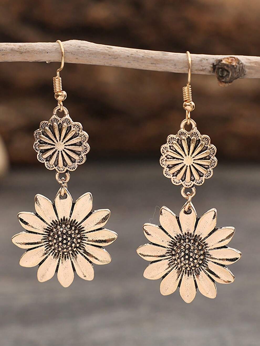 1pair Vintage Sunflower Design Zinc Alloy Dangle Earrings, Ideal Gift For Children's Daily Wear And Accessorizing