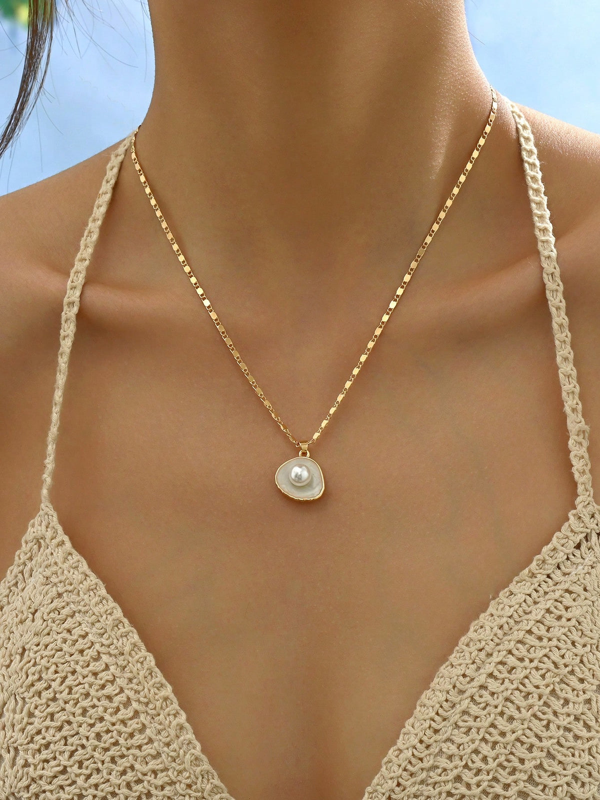 1pc Fashionable Faux Pearl Shell Luxury Summer Necklace, Suitable For Ladies To Wear On Beach, Best Gift For Girls