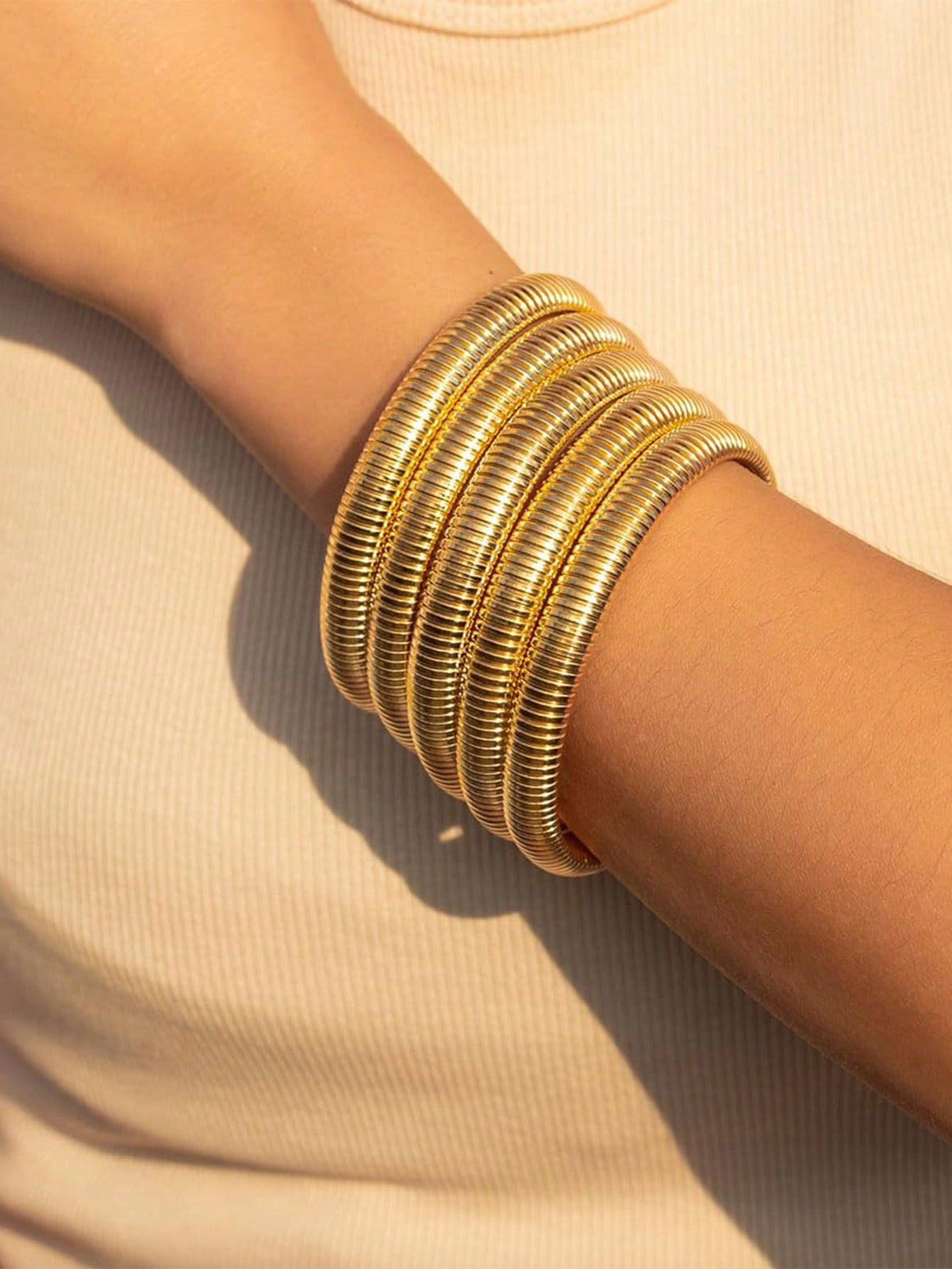 1-5pcs Bangle Multi-Layer Bracelets Set For Women Men,14K Gold-Plated  Polished Chunky Twisted Spiraled Oval Bangle Bracelet Flexible Wide Wristband Bracelets For Women Girl