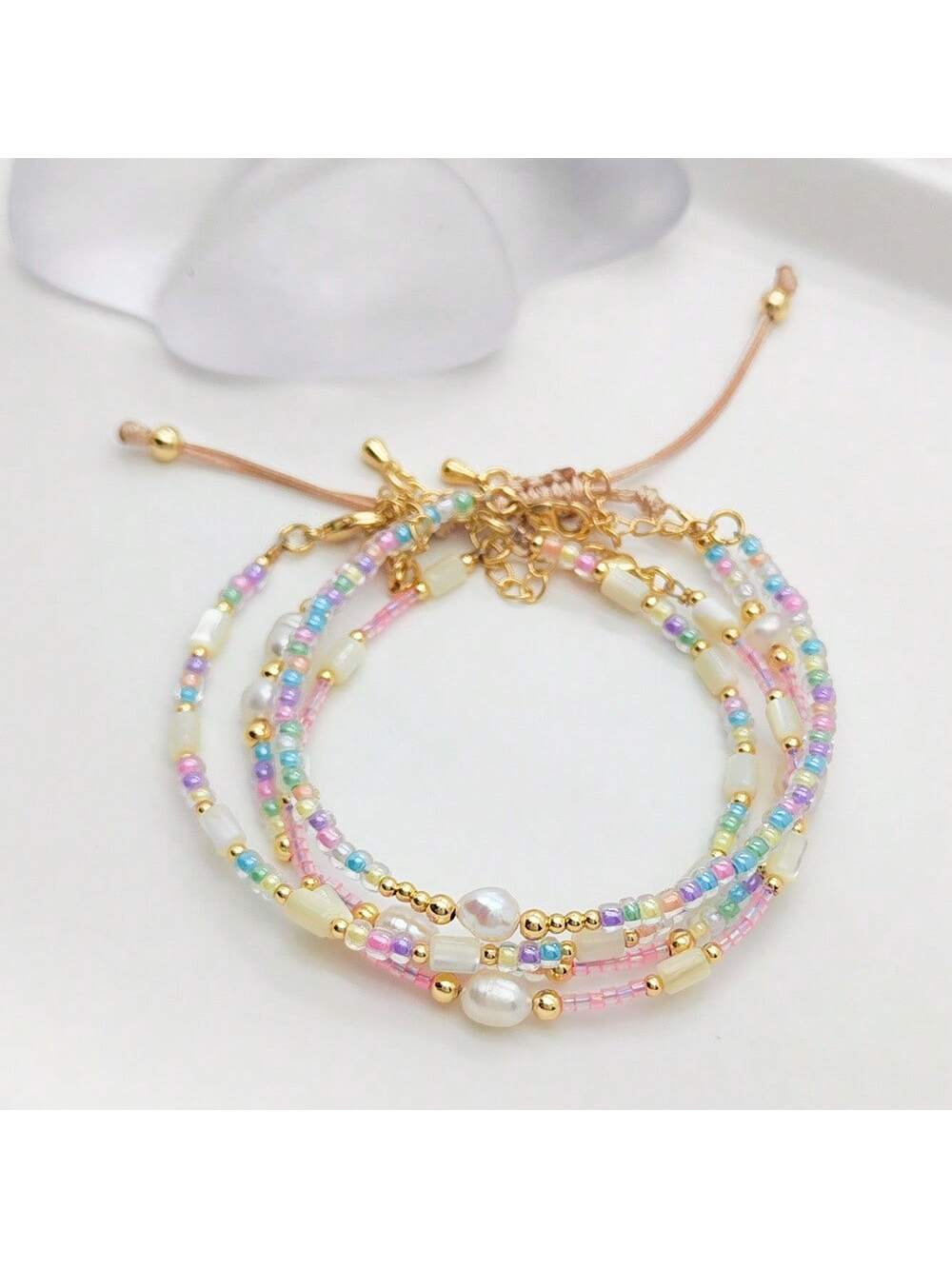 Original Bohemian Style Minimalistic Multicolored Dopamine Beaded Bracelet With Cultured Pearls For Women's European And American Spring/Summer Style