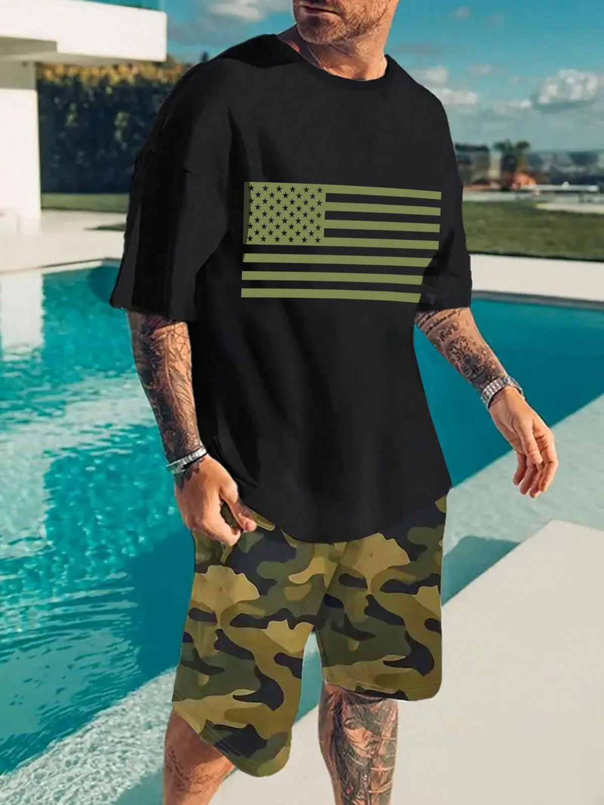 Men's Summer American Flag Printed Round Neck Short Sleeve Casual T-Shirt And Drawstring Waist Camouflage Shorts Set