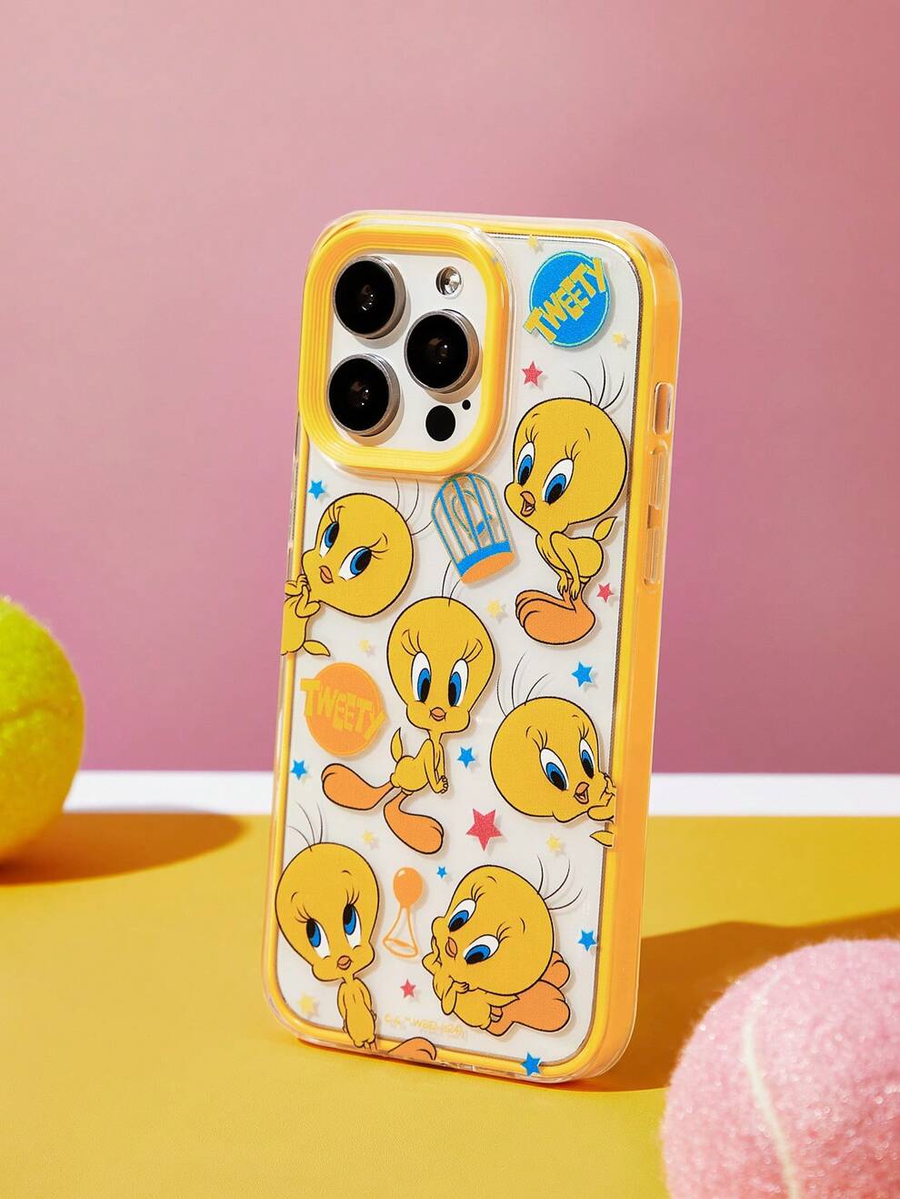 LOONEY TUNES X SHEIN Cartoon Pattern Semi-Transparent Yellow Rim Phone Case