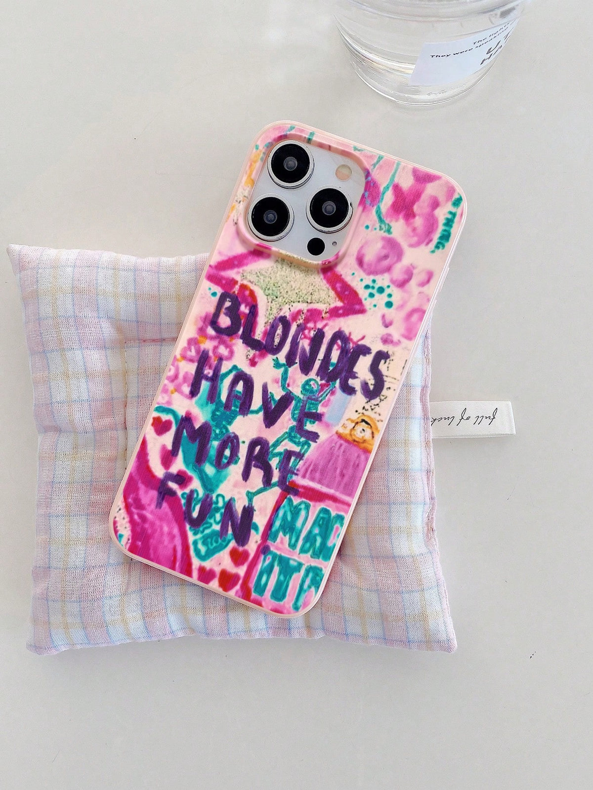 One-Letter House Skeleton Printed Pink Jelly Soft Phone Cover Compatible With IPhone, Graffiti Design