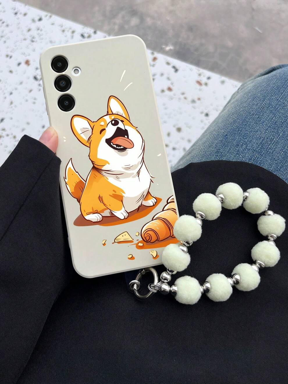 1pc White TPU Protective Case With Corgi Dog Pattern And 1pc White Furry Ball Bracelet, For IPhone Case/Matching Case/Stand Case/Funny Case/Android Case/Samsung Case/Xiaomi Case/Oppo Case/Fit For IPho