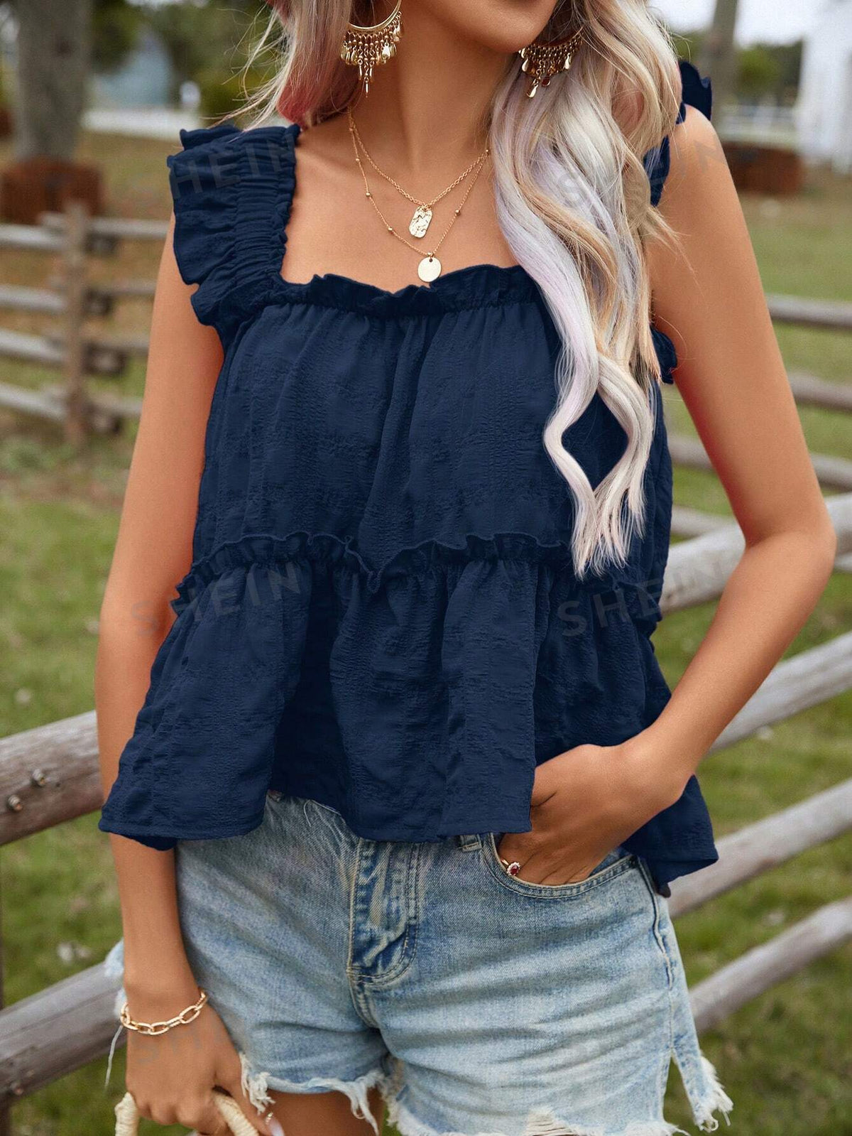 SHEIN VCAY Solid Ruffle Trim Tank Top For Summer Vacation