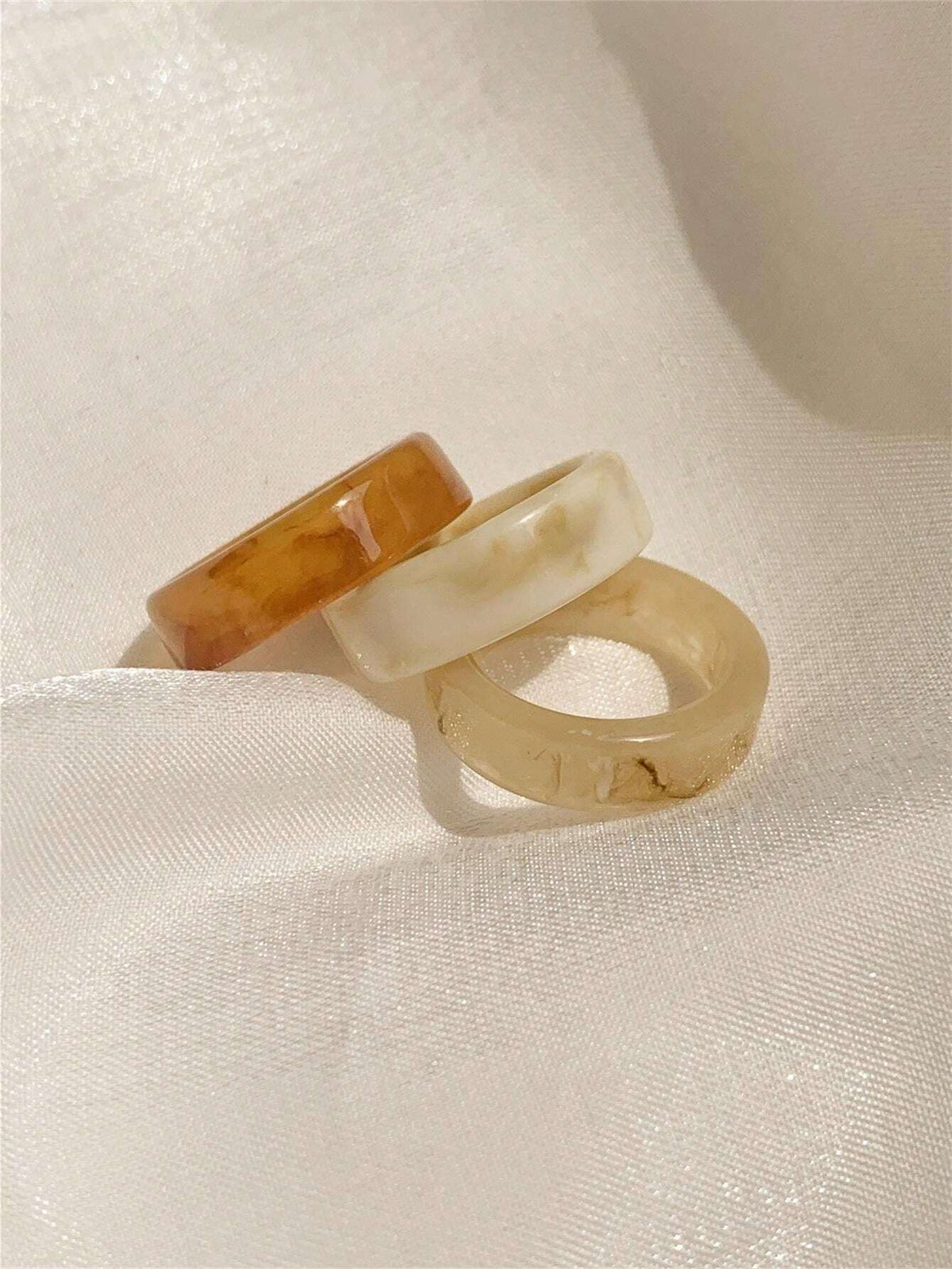 7-piece Cream Ring Set