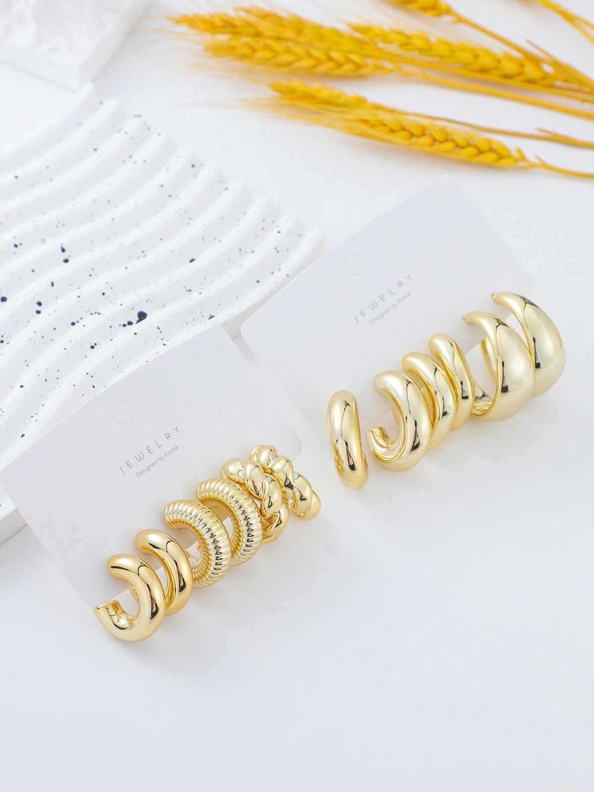 3Pairs/6Pairs Unique Chunky Gold Hoop Earrings For Women Open Trendy Acrylic Gold Plated Hoop Earrings Set