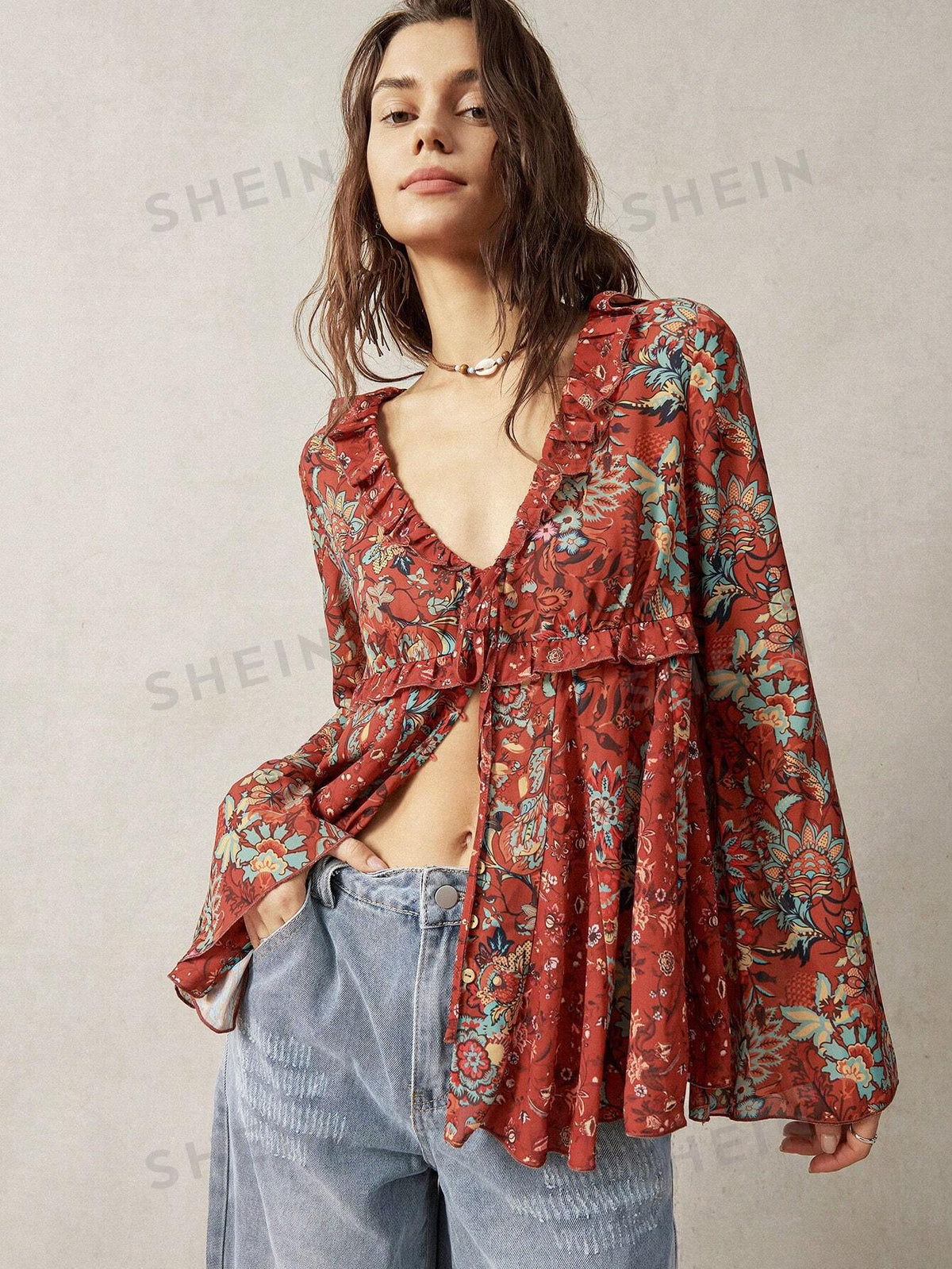 SHEIN BohoFeels Floral Printed Women's Vacation Shirt With  Flair