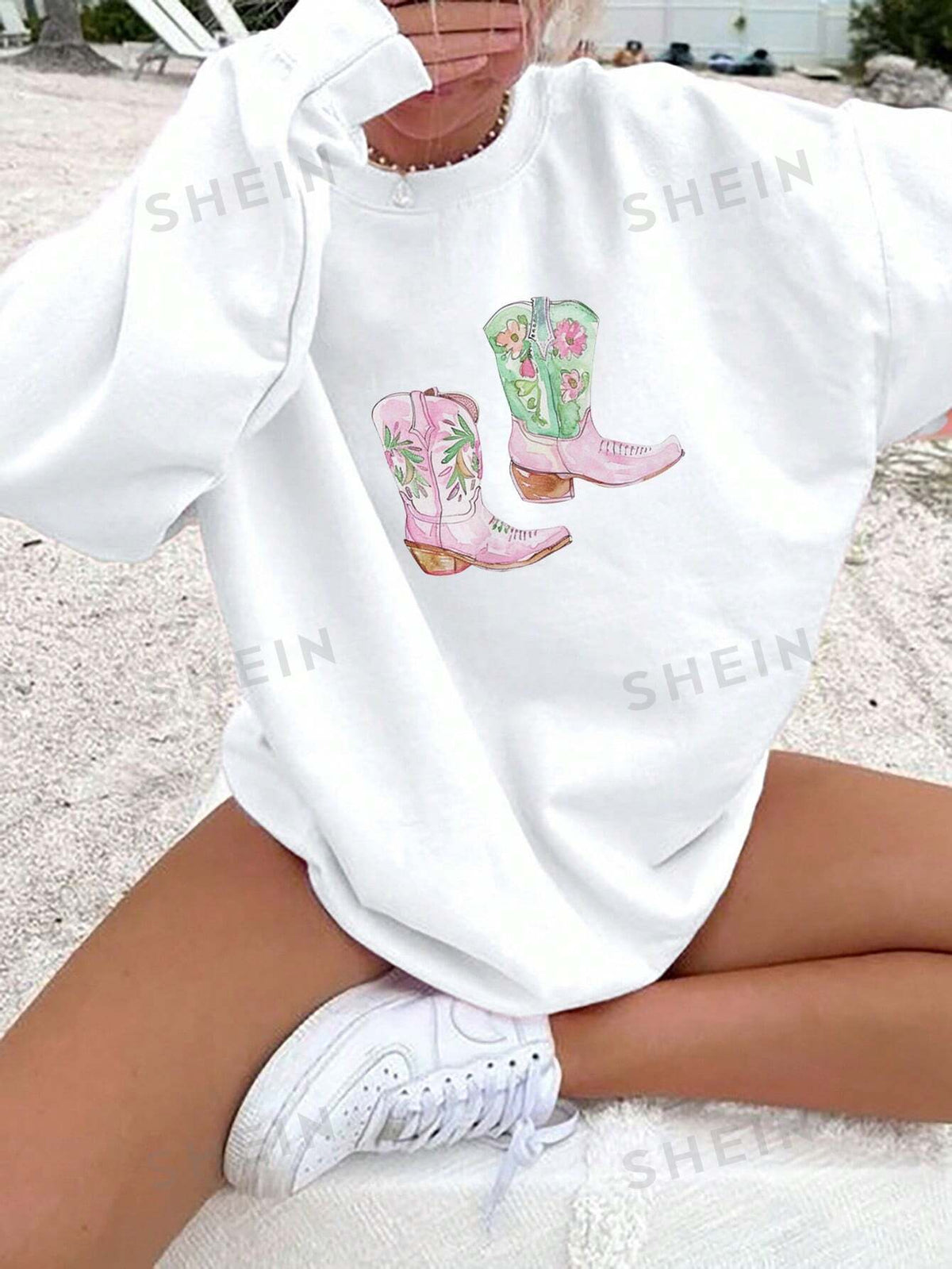 SHEIN EZwear Fleece Sweatshirt With Western Boot Print, White Crew Neck Long Sleeve, Autumn/Winter