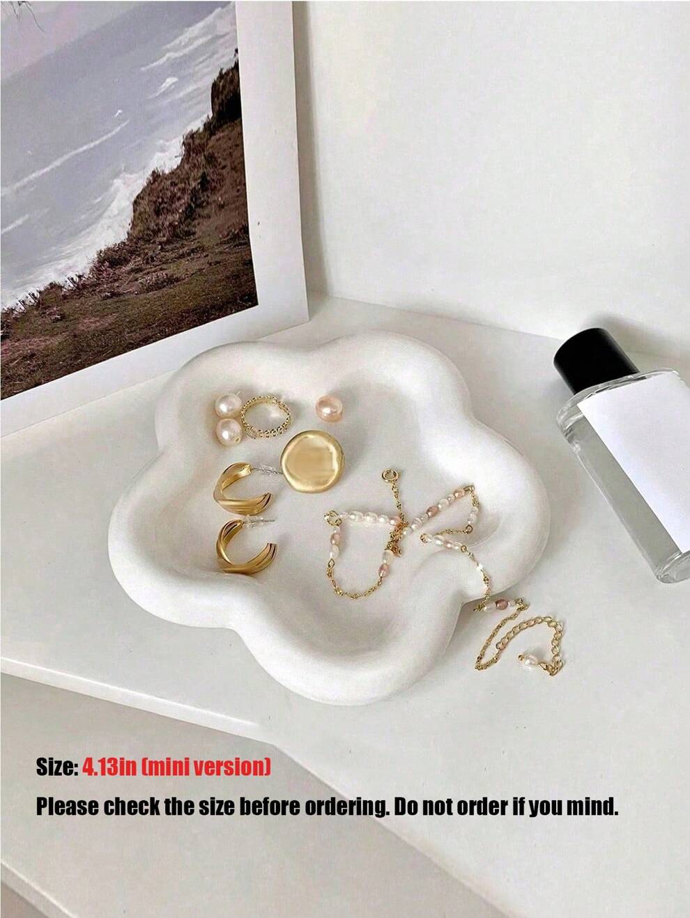 1pc Mini Flower Shaped Jewelry Tray, Jewelry Plate, Jewelry Storage Tray, Jewelry Holder, Household Creative Jewelry Storage Ornament, Flower Shaped Jewelry Tray, Modern ABS Jewelry Storage Display Sh