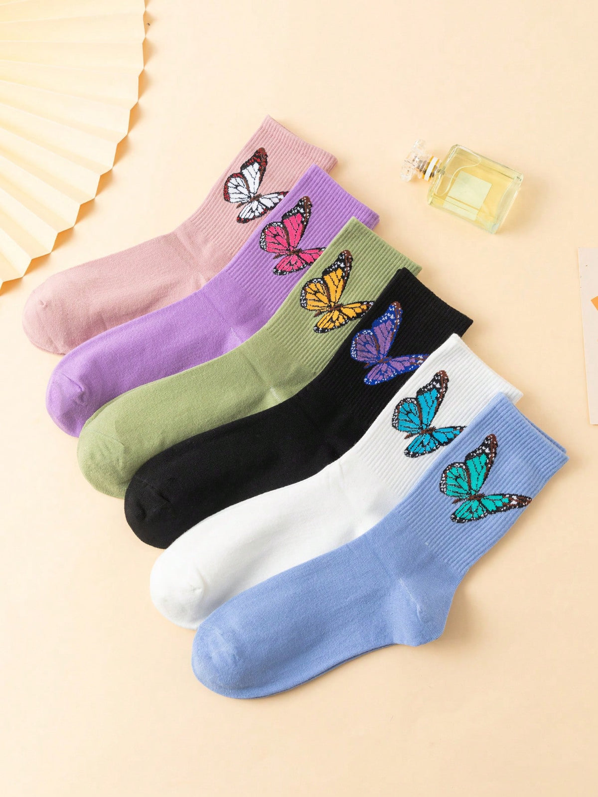 6 Pairs Women's Butterfly Pattern Trendy Mid-Calf Socks