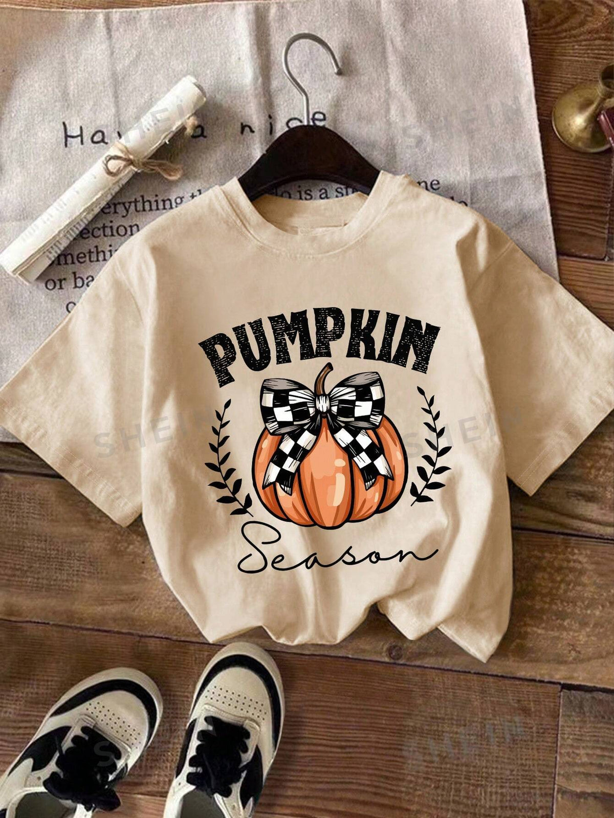 SHEIN LUNE Women's Summer Pumpkin Letter Printed Round Neck Short Sleeve Casual T-Shirt