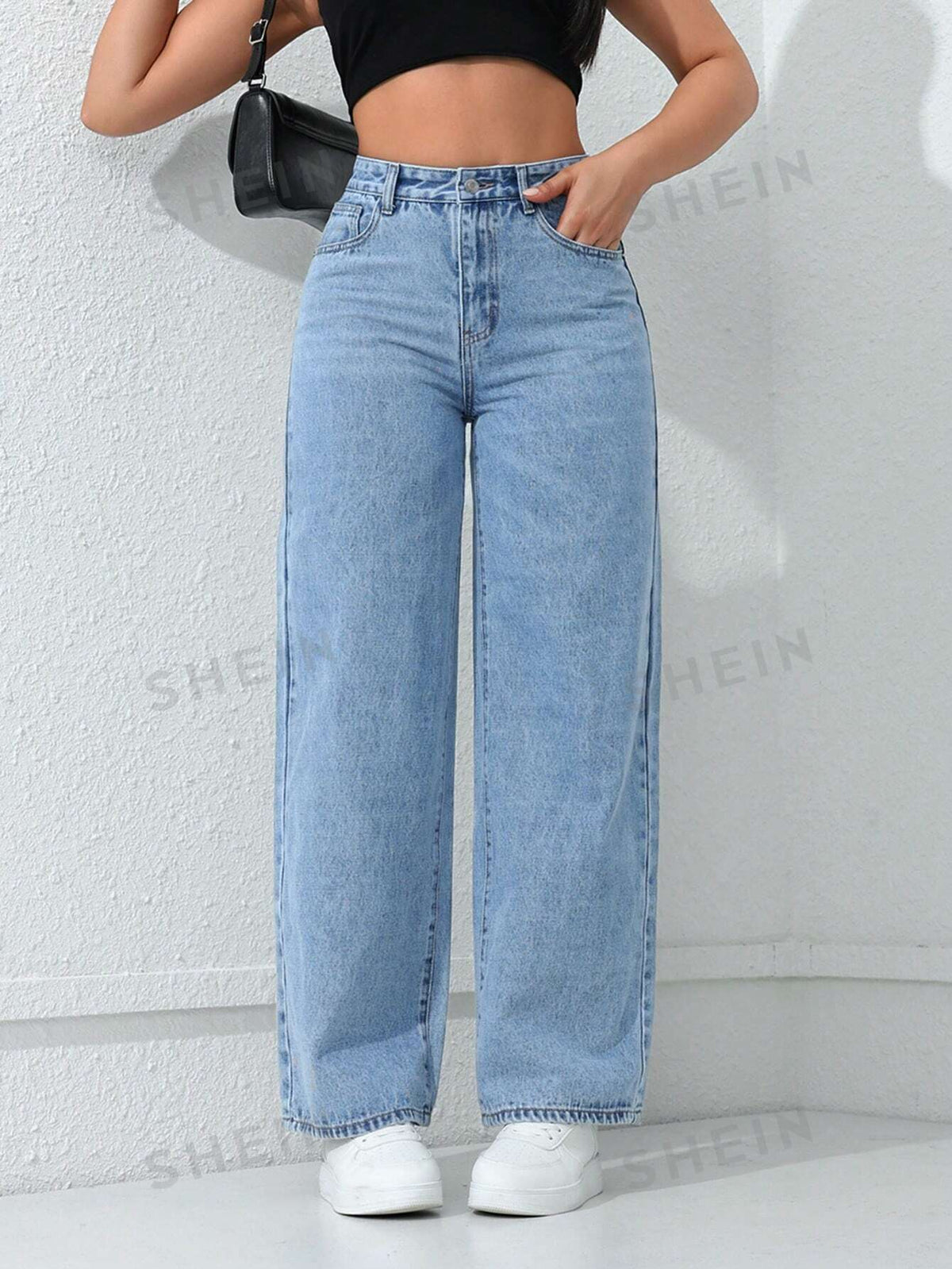 Women's Loose Fit Casual Straight-Leg Jeans With Pockets