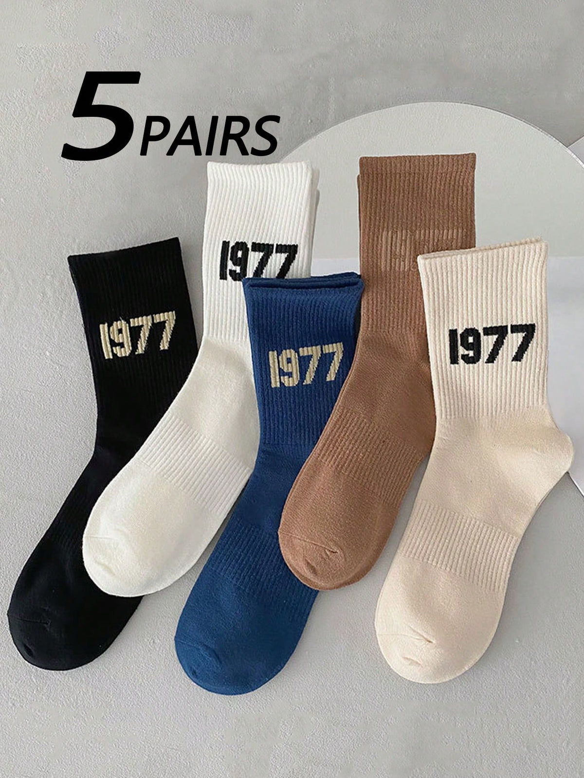 5 Pairs Of Men Simple 1977 Letter Solid Color Campus Trend Socks Soft And Comfortable Crew Socks Suitable For Any Shoe Type