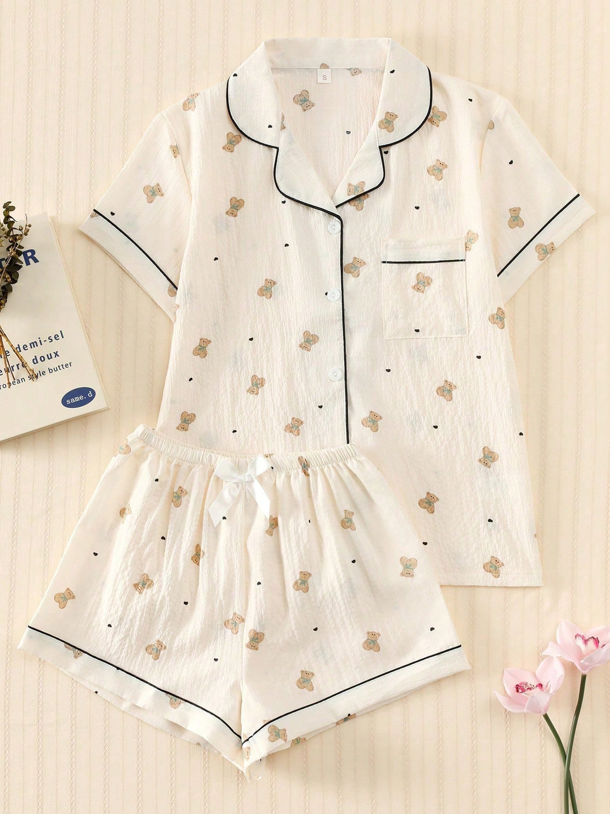 2pcs/Set Women's Teddy Bear Printed Summer Pajama Set, Short Sleeve Button-Down Shirt And Shorts, Casual Loungewear For Summer.