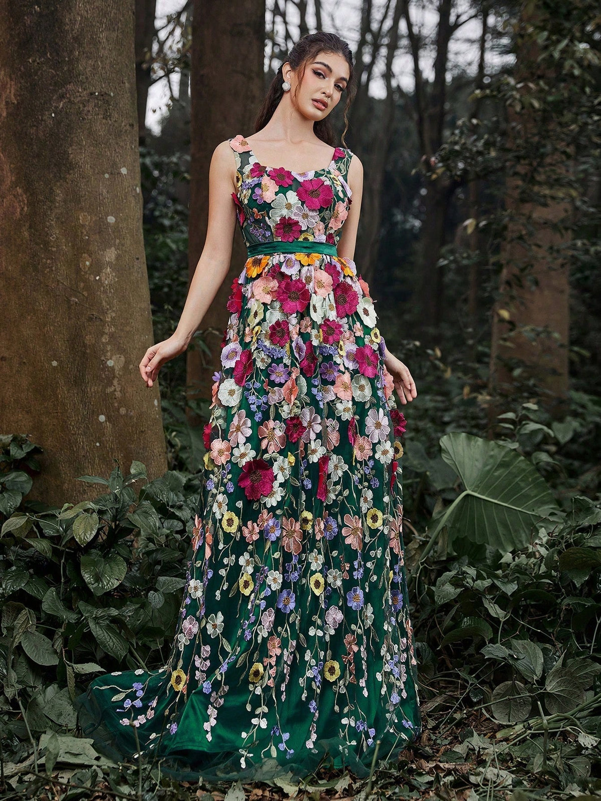 Sleeveless Floral Embroidered Formal Dress