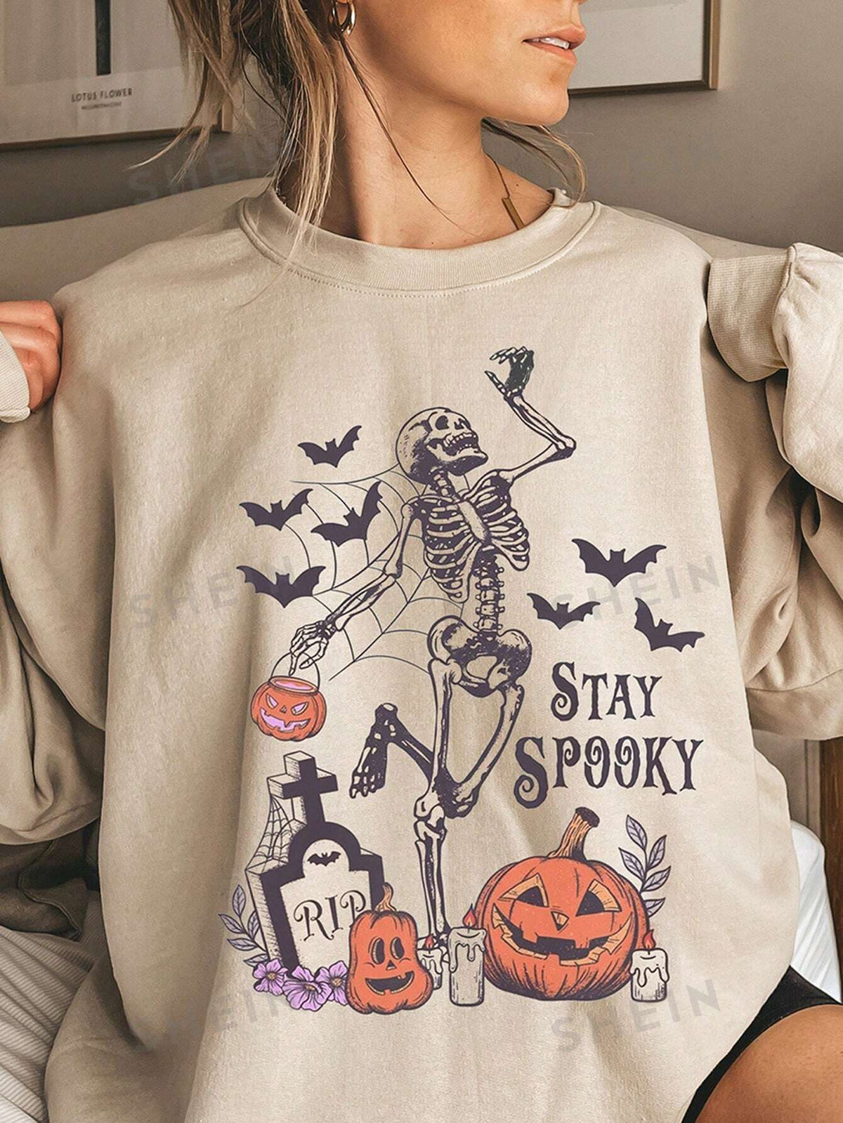 SHEIN EZwear Halloween Print Drop Shoulder Sweatshirt